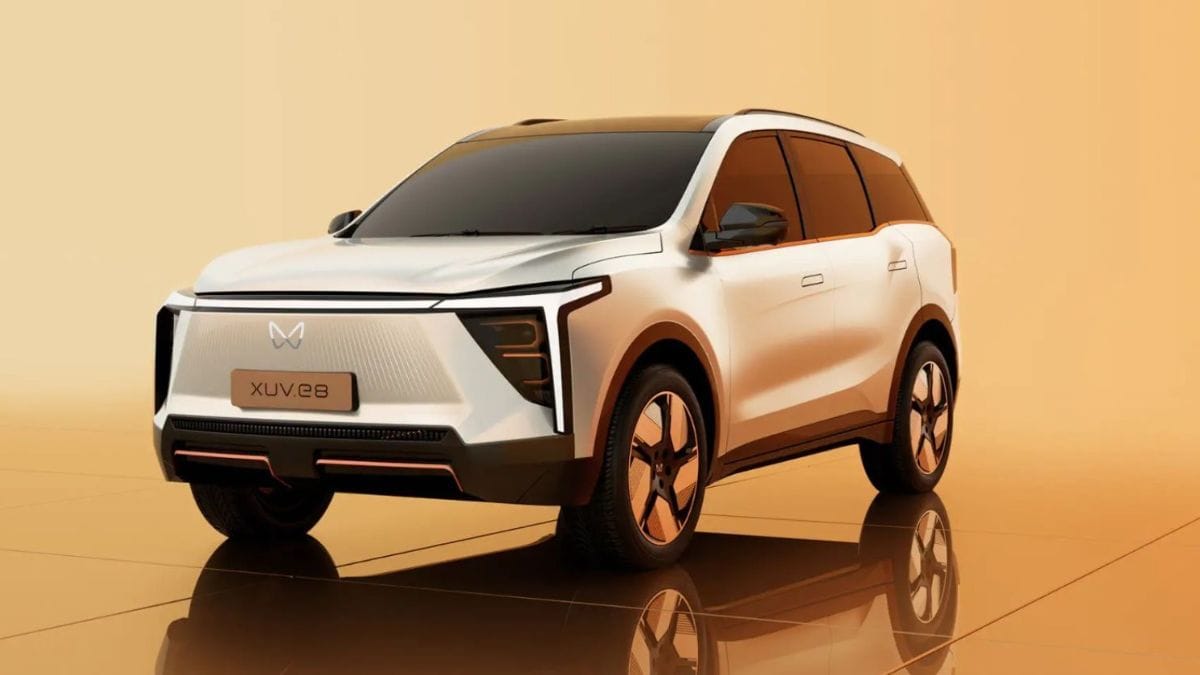 Mahindra XUV 7XO