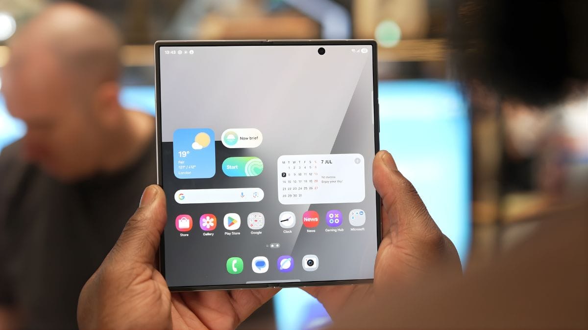 Samsung Galaxy Z Fold 8