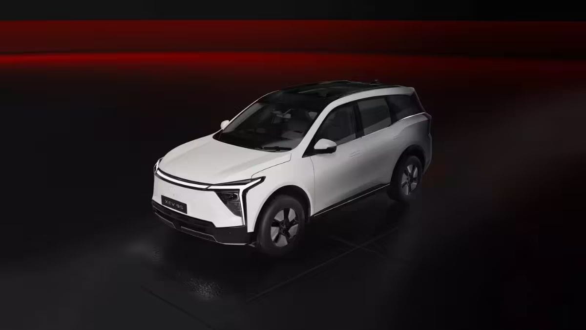 Mahindra XEV 9S