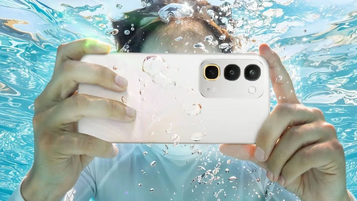 Realme C100x